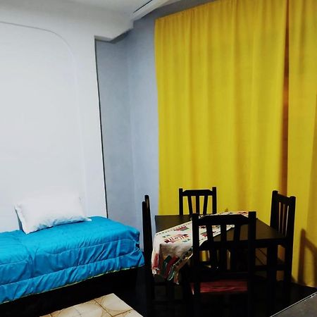 Apartamento Flia Ocampo Puerto Iguazú Exterior foto