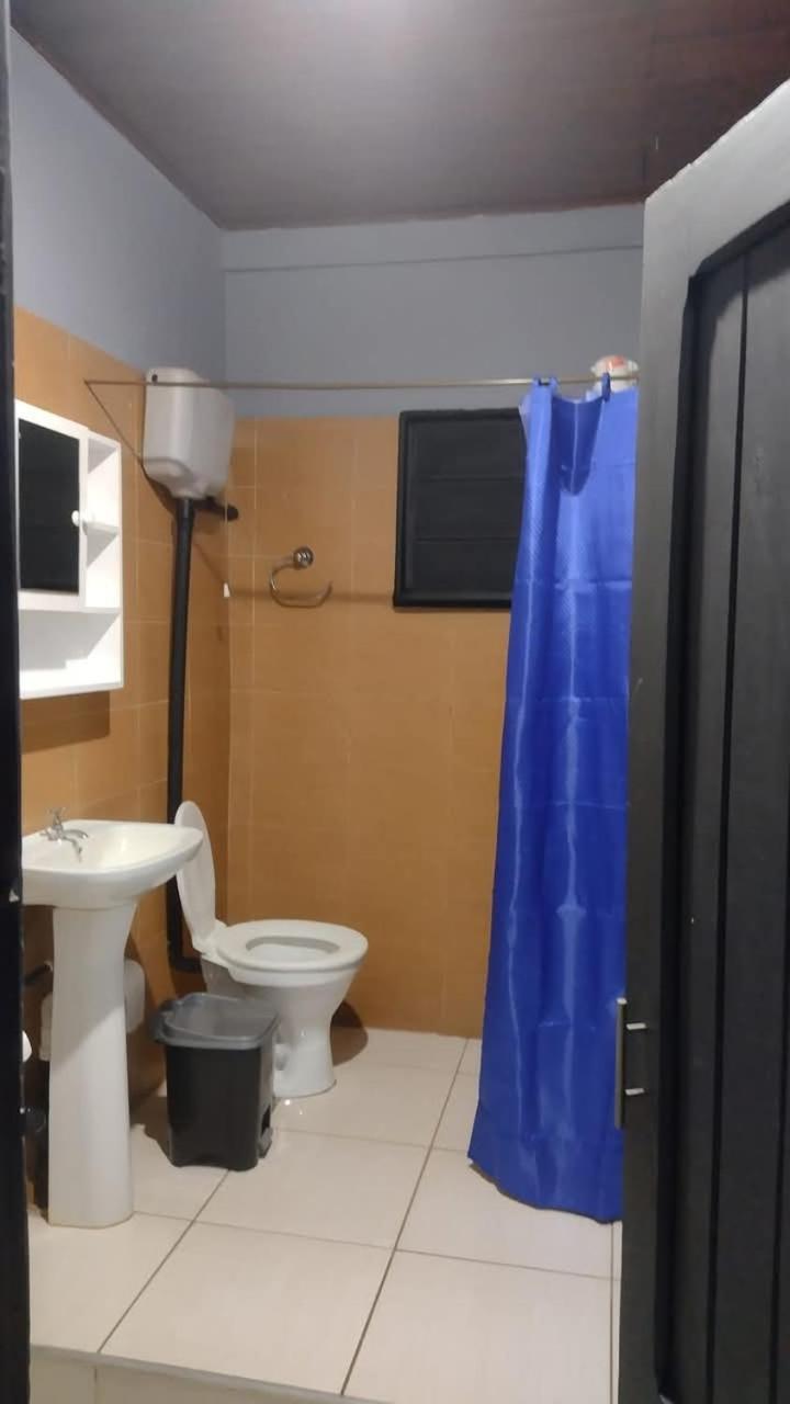 Apartamento Flia Ocampo Puerto Iguazú Exterior foto